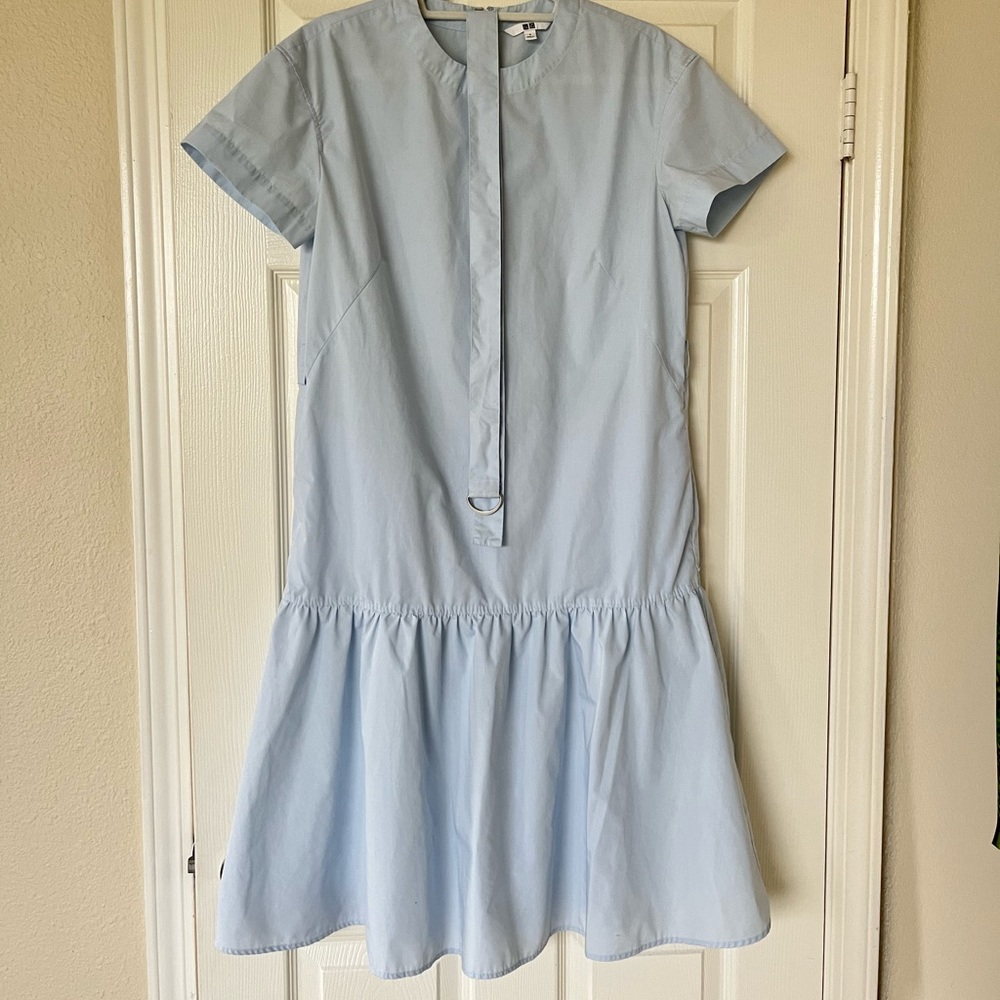 Blue dress